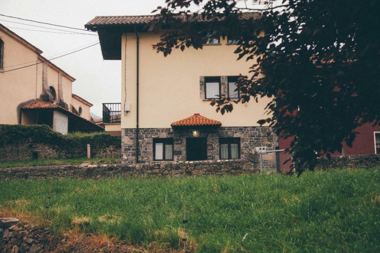 شقة La Casina Onís المظهر الخارجي الصورة